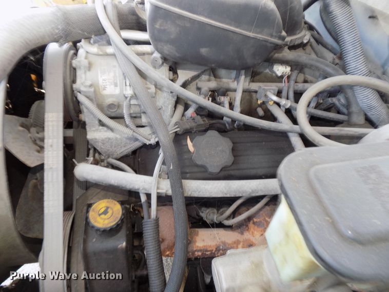 image for item GW9064 1997 Dodge Ram 1500  Club Cab pickup truck