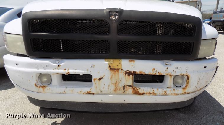 image for item GW9064 1997 Dodge Ram 1500  Club Cab pickup truck