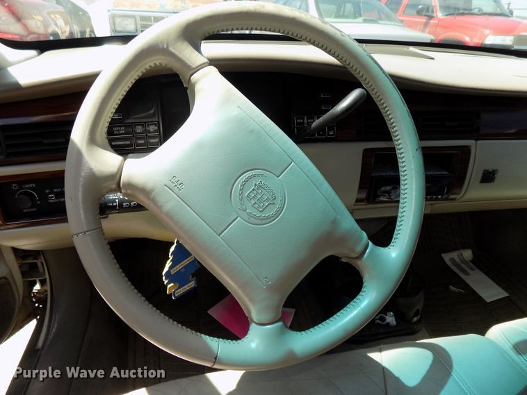 image for item GW9066 1995 Cadillac DeVille