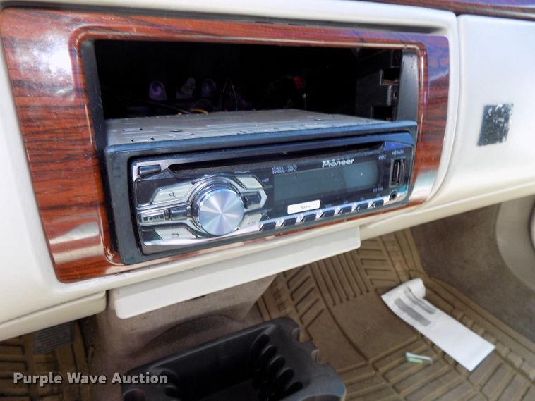 image for item GW9066 1995 Cadillac DeVille