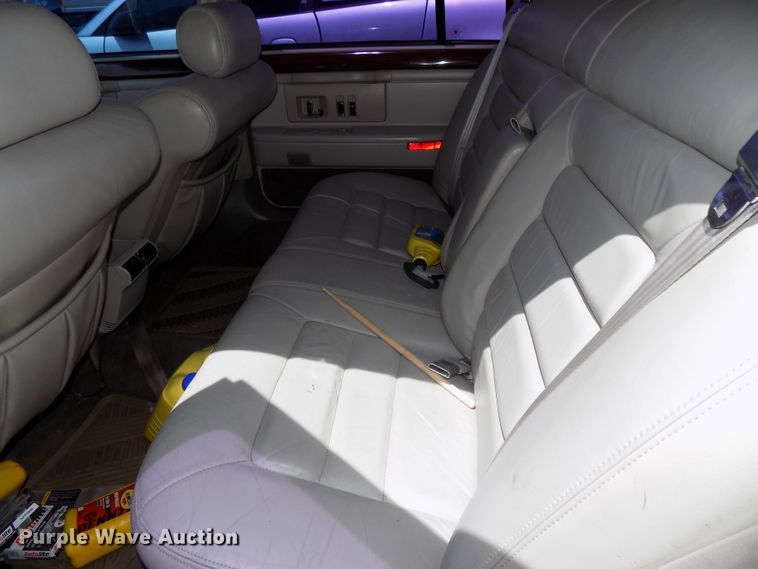 image for item GW9066 1995 Cadillac DeVille