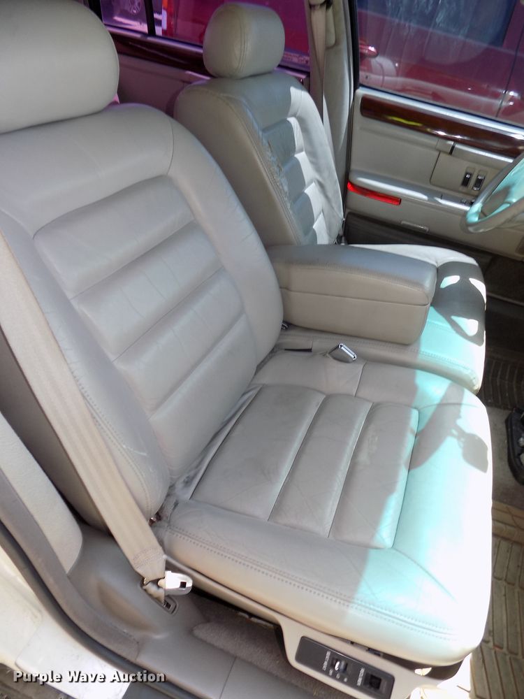 image for item GW9066 1995 Cadillac DeVille