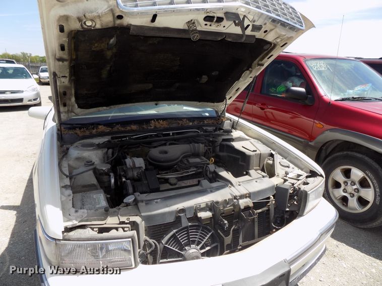 image for item GW9066 1995 Cadillac DeVille