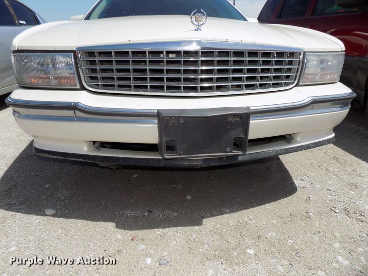 image for item GW9066 1995 Cadillac DeVille