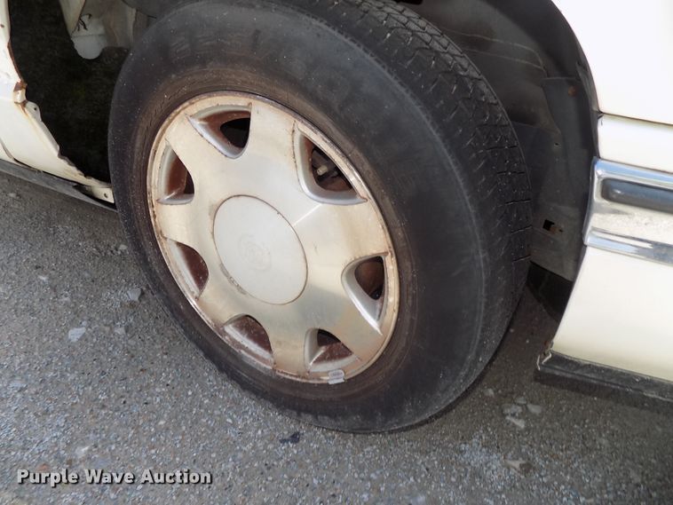 image for item GW9066 1995 Cadillac DeVille