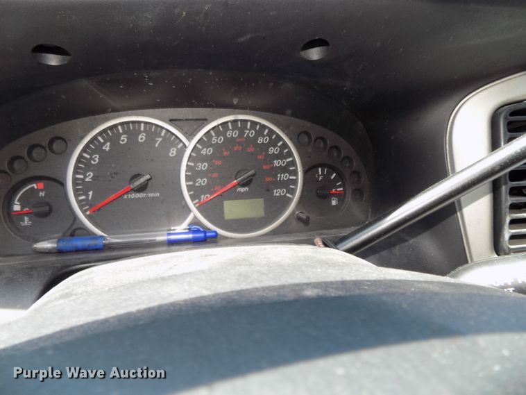 image for item GW9067 2004 Mazda Tribute  SUV