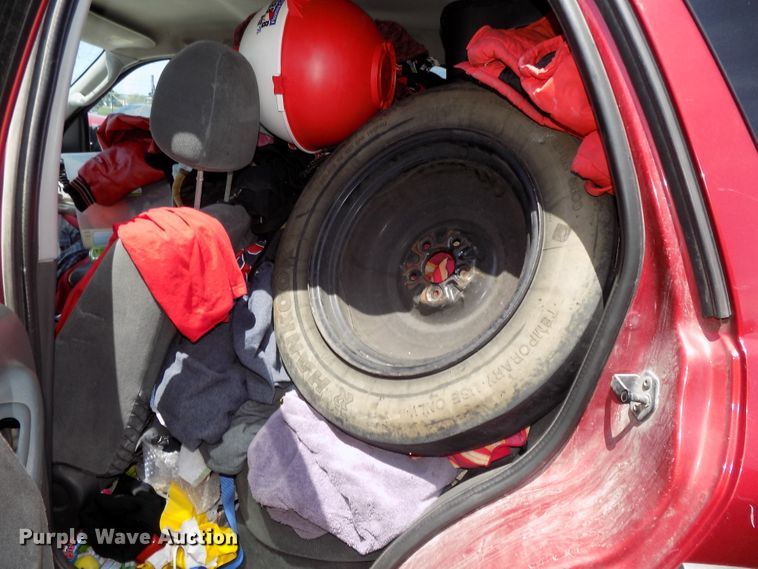 image for item GW9067 2004 Mazda Tribute  SUV