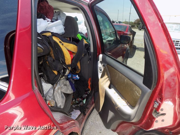 image for item GW9067 2004 Mazda Tribute  SUV