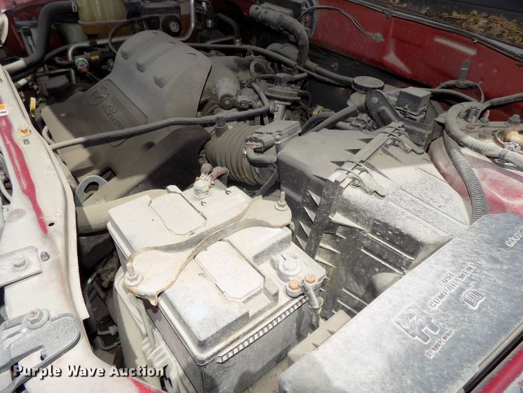 image for item GW9067 2004 Mazda Tribute  SUV