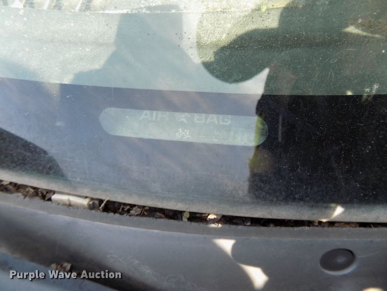 image for item GW9067 2004 Mazda Tribute  SUV