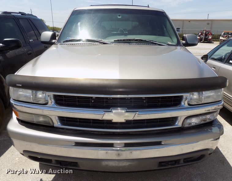 image for item GW9070 2002 Chevrolet Tahoe  SUV