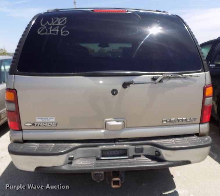 image for item GW9070 2002 Chevrolet Tahoe  SUV