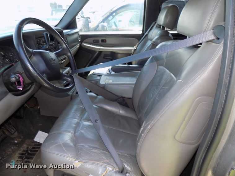 image for item GW9070 2002 Chevrolet Tahoe  SUV