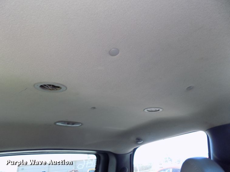 image for item GW9070 2002 Chevrolet Tahoe  SUV