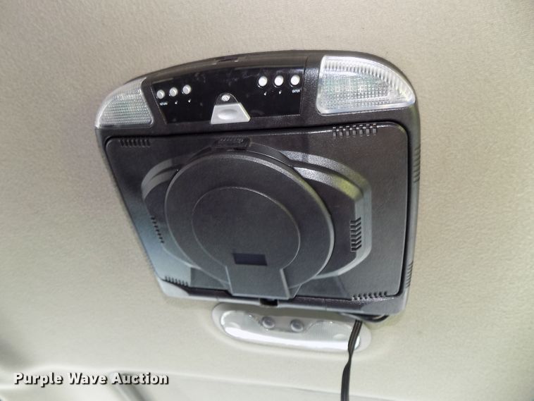 image for item GW9070 2002 Chevrolet Tahoe  SUV