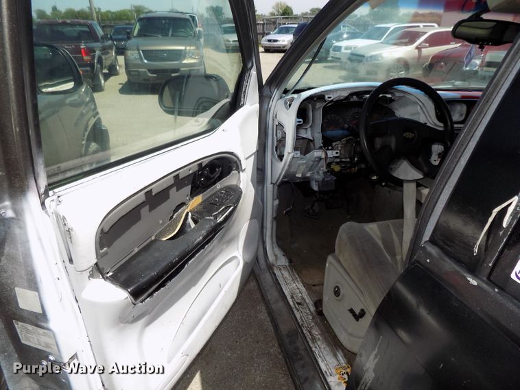 image for item GW9071 2005 Chevrolet TrailBlazer  SUV