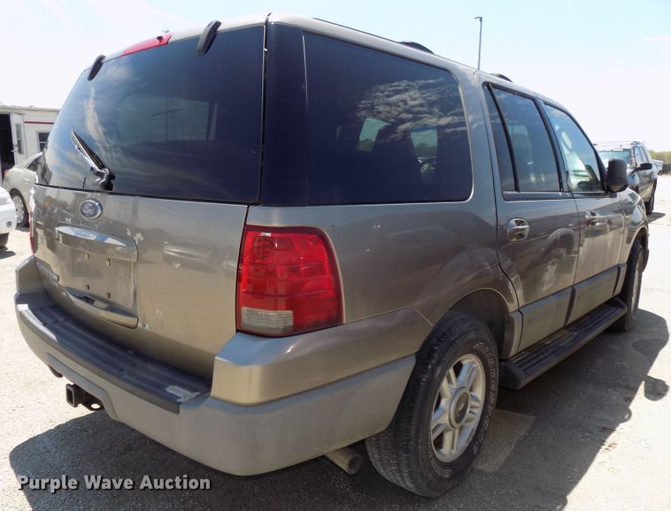 image for item GW9072 2003 Ford Expedition  SUV