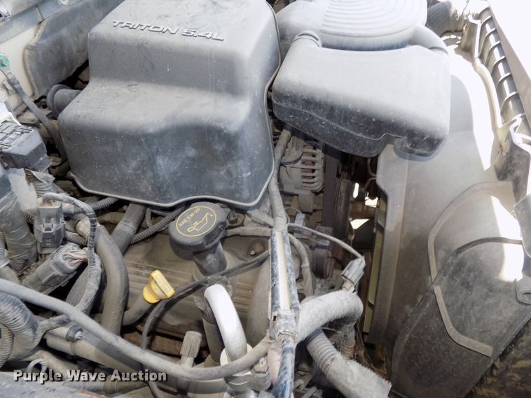 image for item GW9072 2003 Ford Expedition  SUV