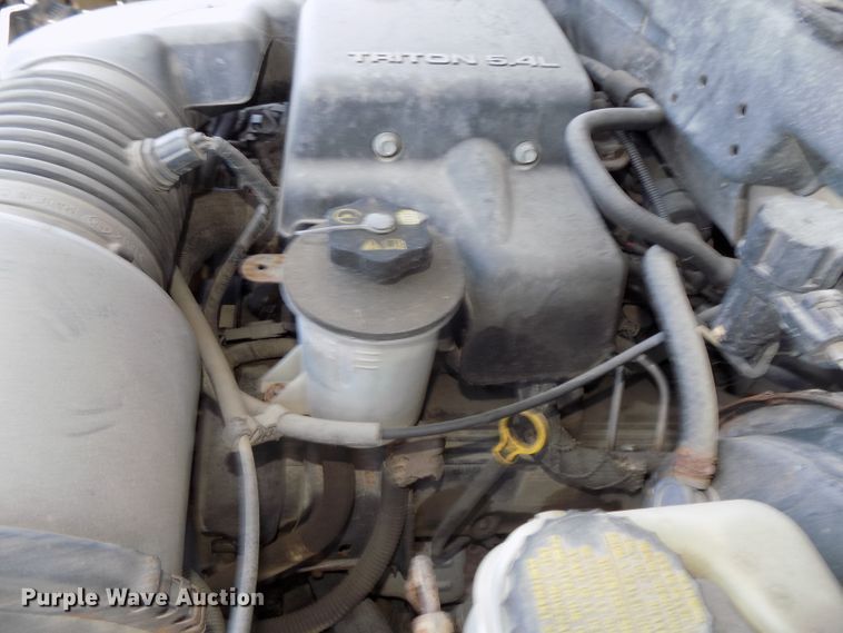 image for item GW9072 2003 Ford Expedition  SUV