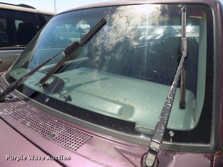 image for item GW9073 1994 Ford Ranger  SuperCab pickup truck