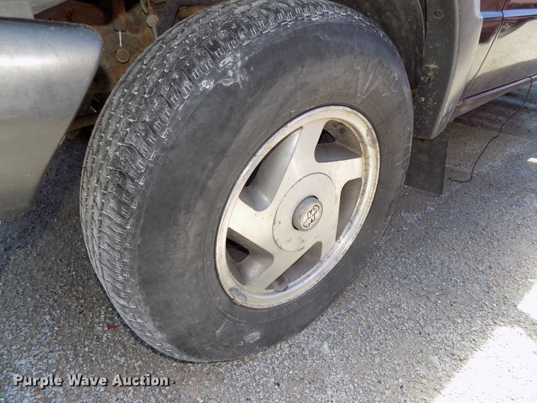 image for item GW9073 1994 Ford Ranger  SuperCab pickup truck