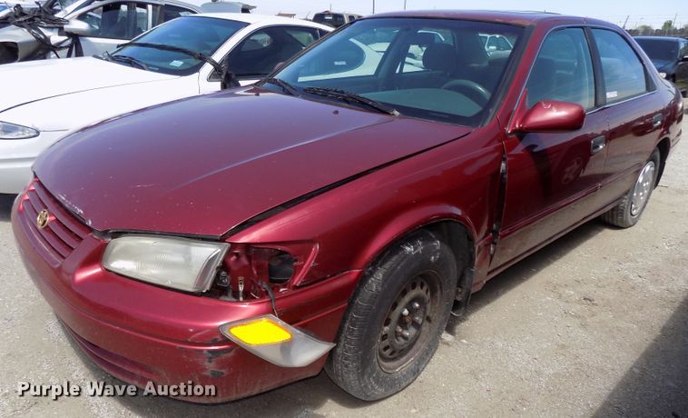image for item GW9074 1998 Toyota Camry