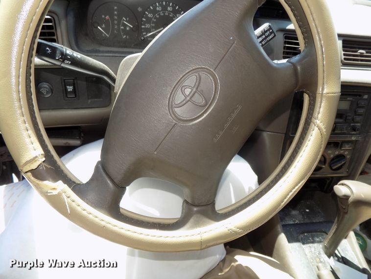 image for item GW9079 1998 Toyota Camry