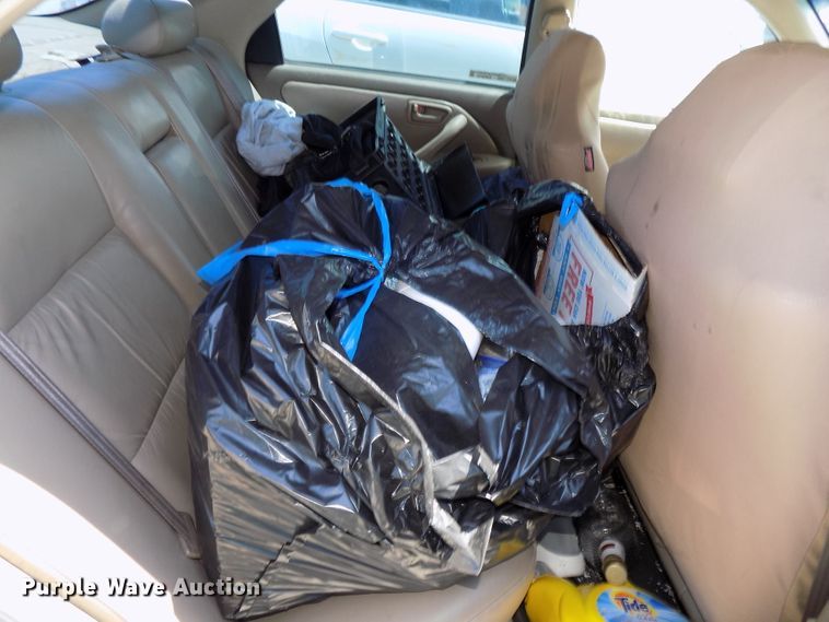 image for item GW9079 1998 Toyota Camry