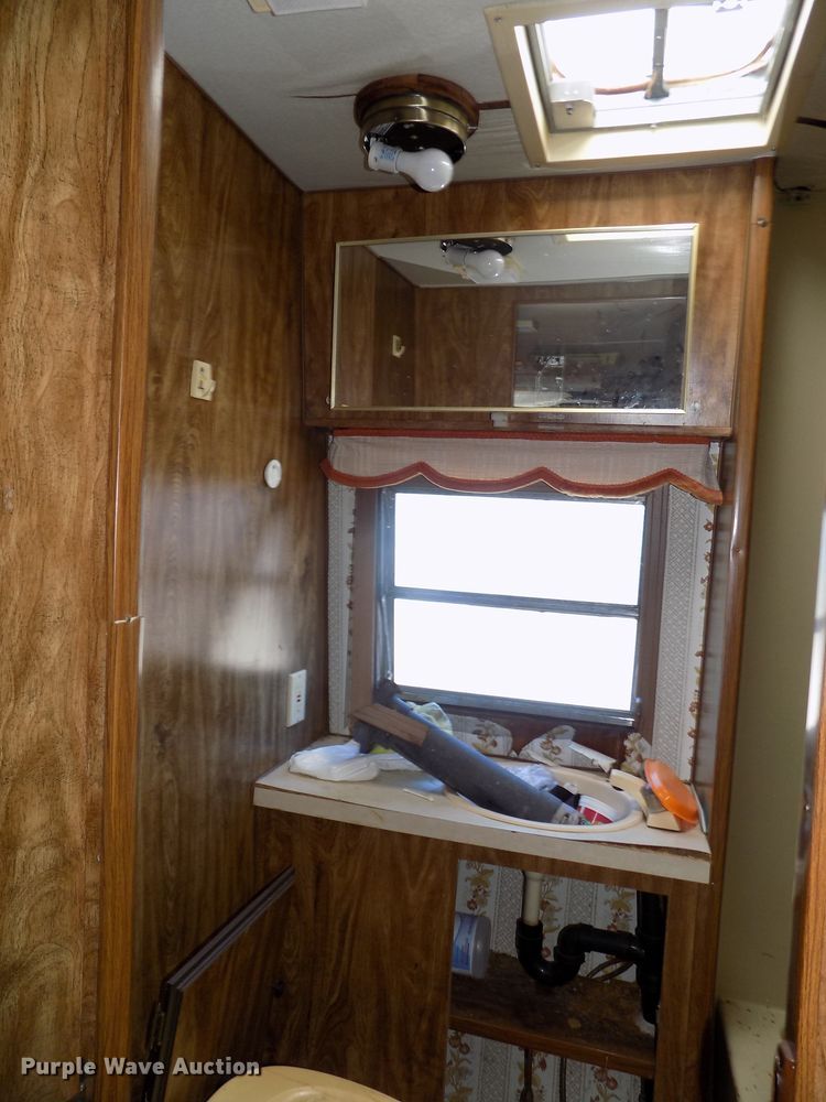 image for item GW9080 1981 Skyline Layton  camper