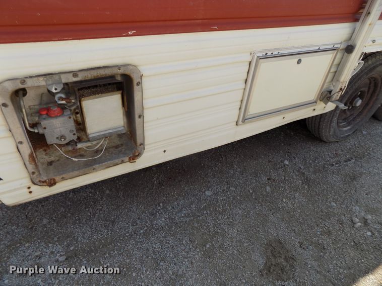 image for item GW9080 1981 Skyline Layton  camper