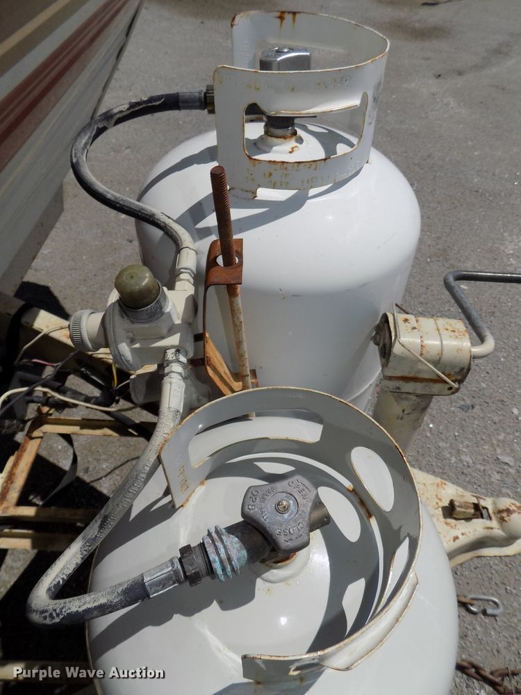 image for item GW9080 1981 Skyline Layton  camper