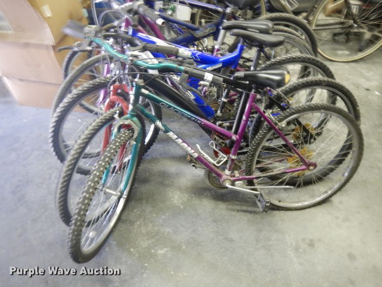 image for item GW9081 (16) bicycles