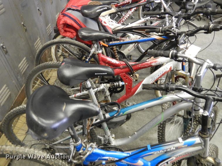 image for item GW9081 (16) bicycles