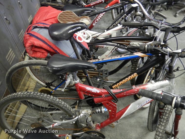 image for item GW9081 (16) bicycles