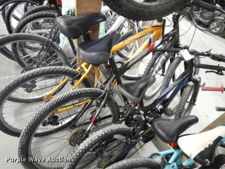 image for item GW9082 (10) bicycles