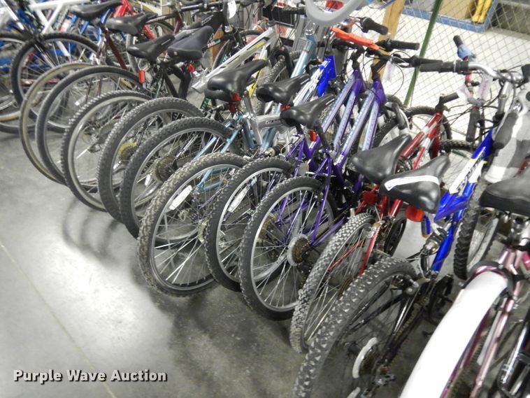 image for item GW9084 (10) bicycles