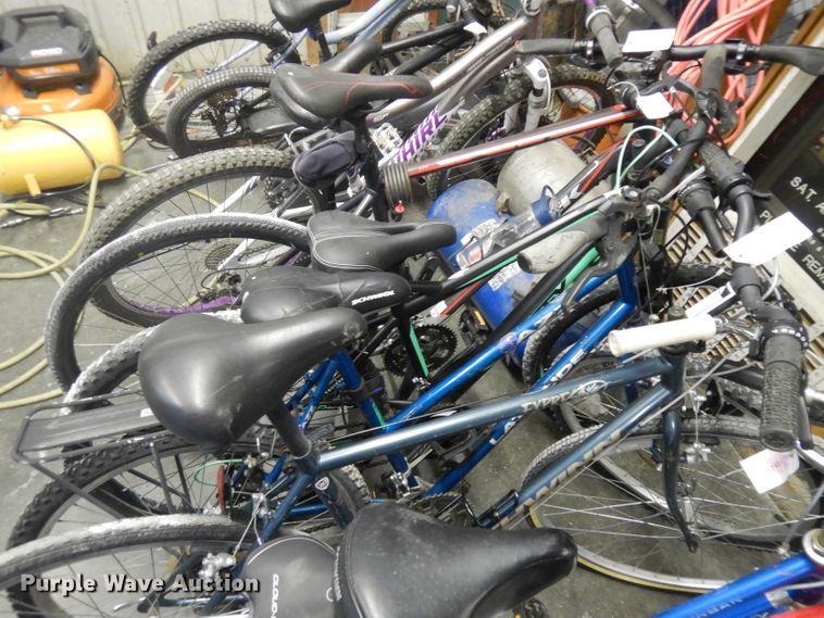 image for item GW9085 (11) bicycles