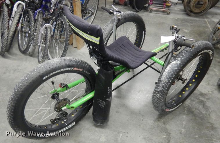 image for item GW9086 Terrain Fat Tire tricycle