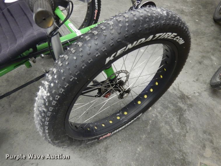 image for item GW9086 Terrain Fat Tire tricycle