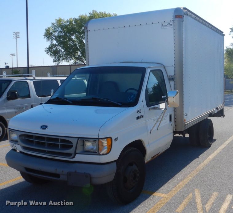 image for item GW9890 1998 Ford Econoline E350  box truck