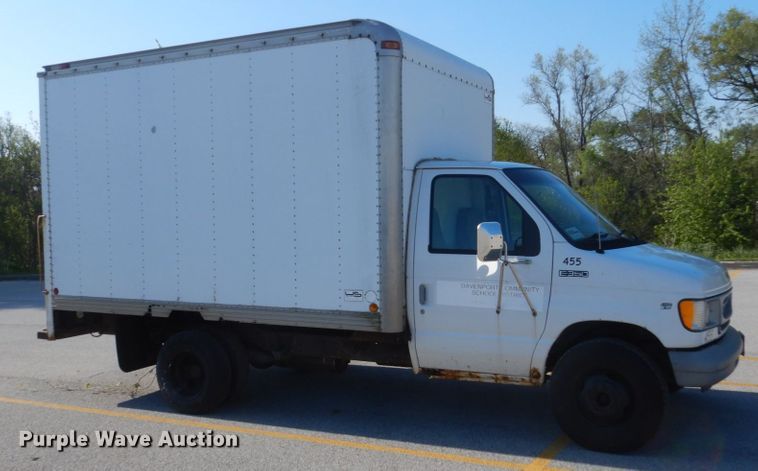 image for item GW9890 1998 Ford Econoline E350  box truck