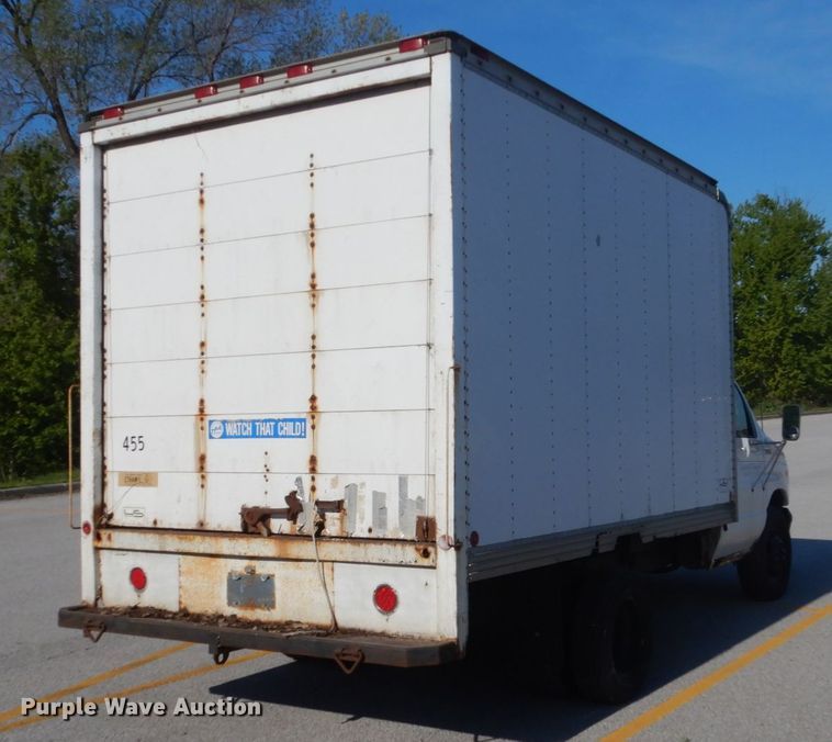image for item GW9890 1998 Ford Econoline E350  box truck
