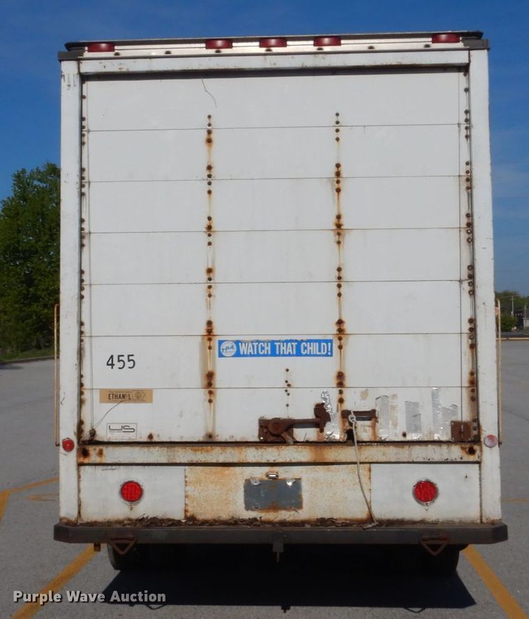 image for item GW9890 1998 Ford Econoline E350  box truck