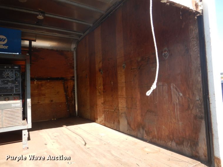 image for item GW9890 1998 Ford Econoline E350  box truck