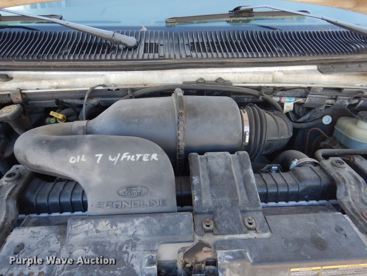 image for item GW9890 1998 Ford Econoline E350  box truck