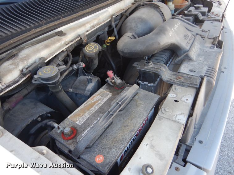 image for item GW9890 1998 Ford Econoline E350  box truck