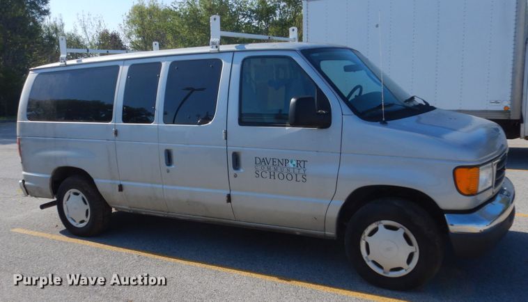 image for item GW9891 2005 Ford E150  van