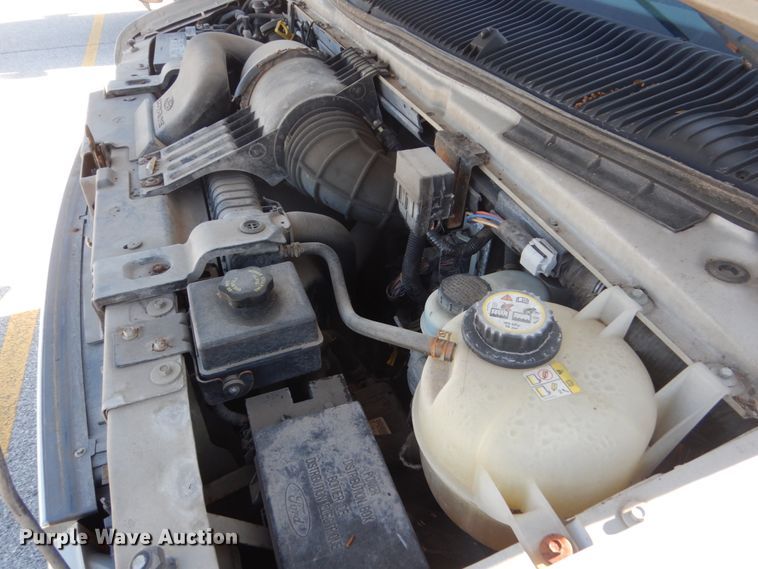 image for item GW9891 2005 Ford E150  van