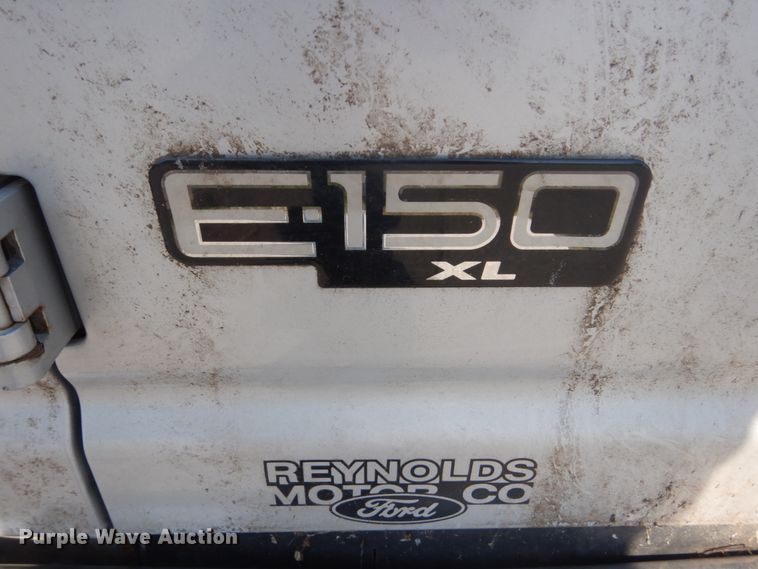 image for item GW9891 2005 Ford E150  van