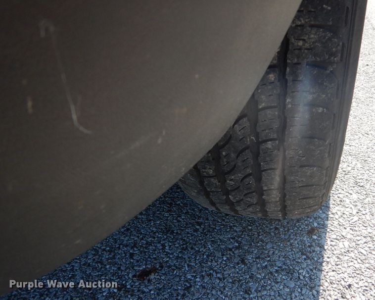 image for item GW9891 2005 Ford E150  van